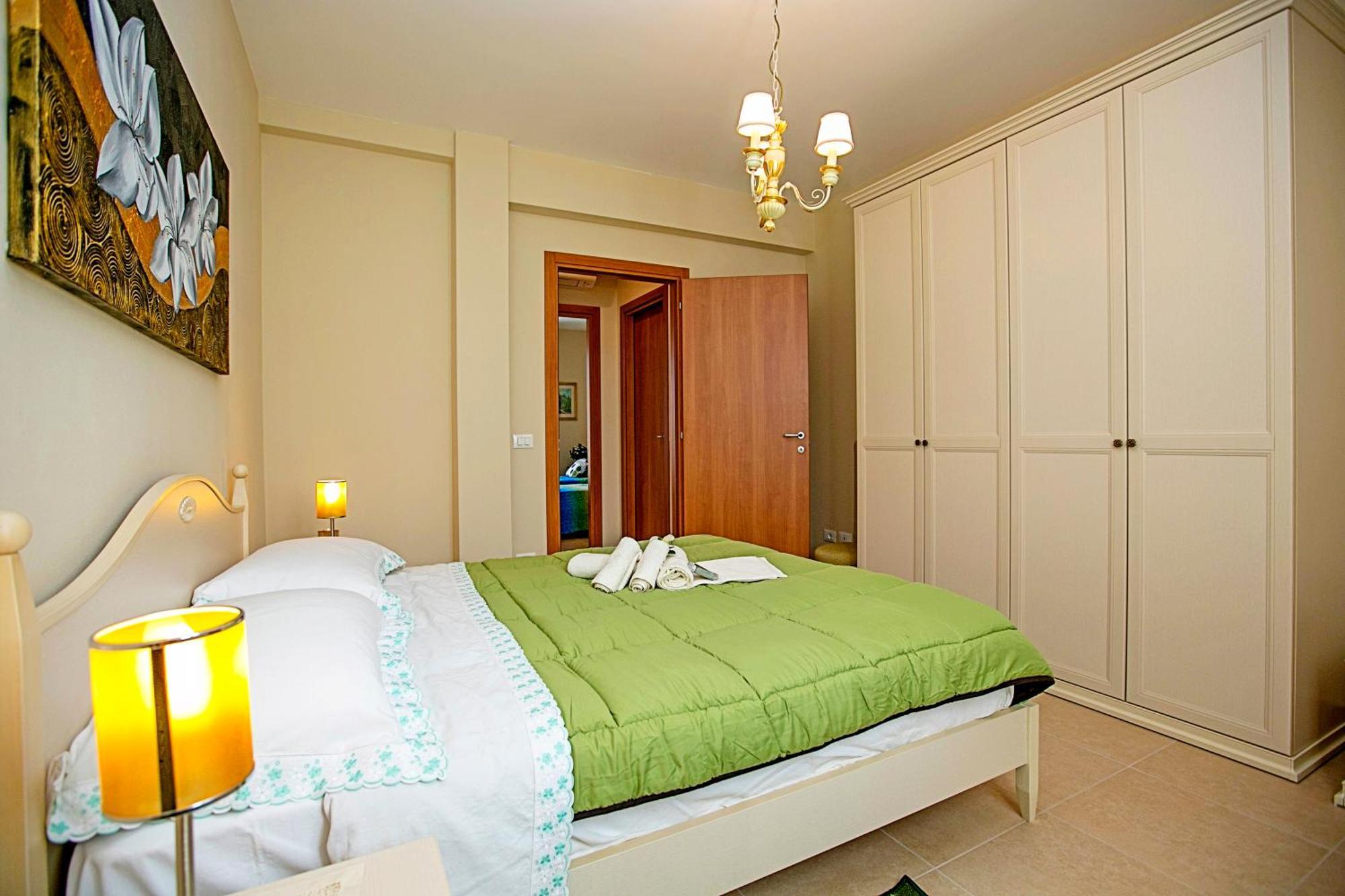 Villa Mimosa - Appartamento 2 - Happy Rentals Десенцано дел Гарда Екстериор снимка